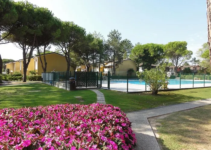 Villaggio Azzurro Μπιμπιόνε